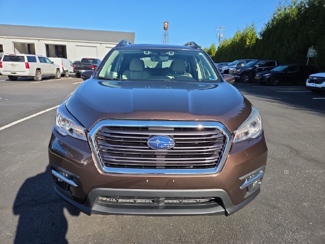 Used 2019 Subaru Ascent Limited w/ Popular Package #2 AWD/4WD image 2