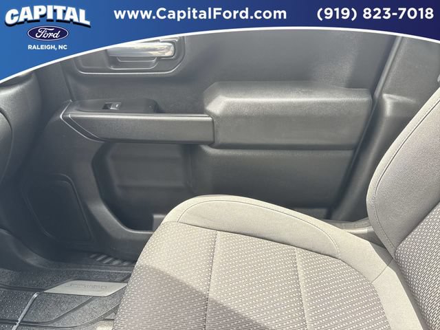 Used 2023 Chevrolet Silverado 2500 Custom w/ Custom Convenience Package AWD/4WD image 28