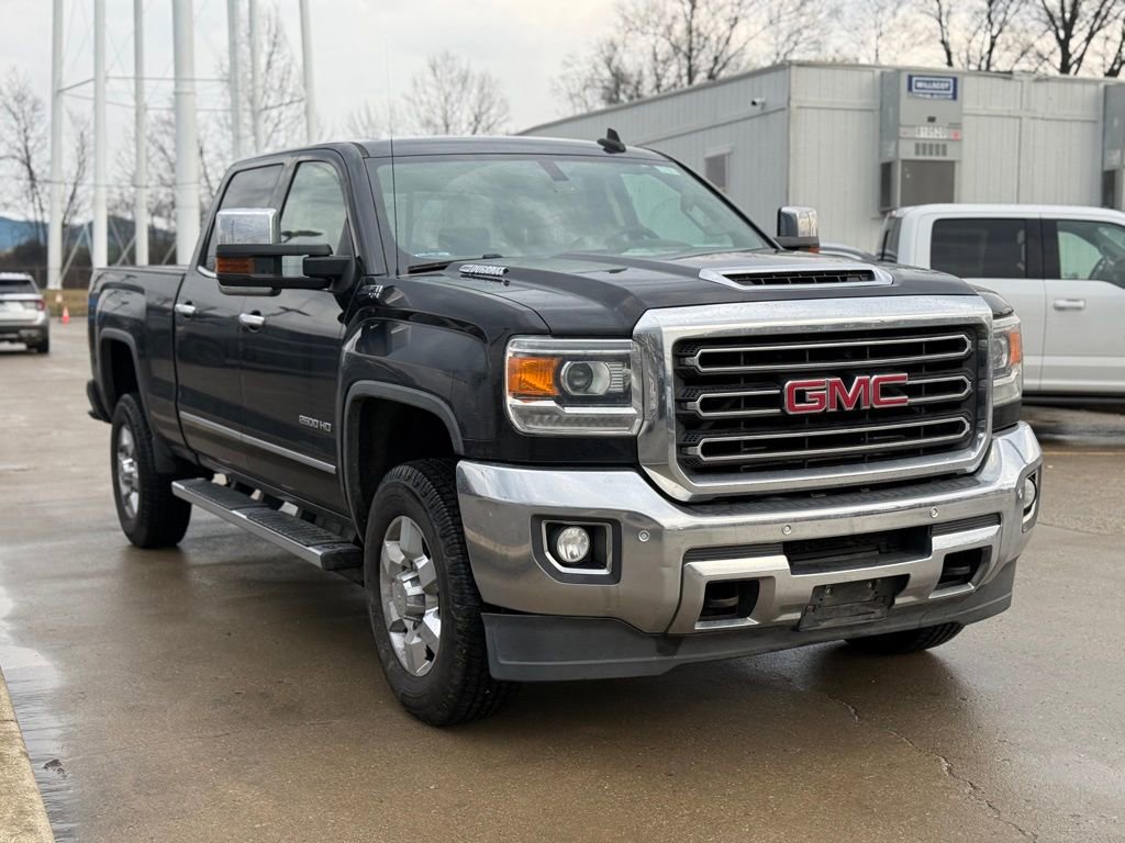 Used 2017 GMC Sierra 2500 SLT w/ Duramax Plus Package image 4