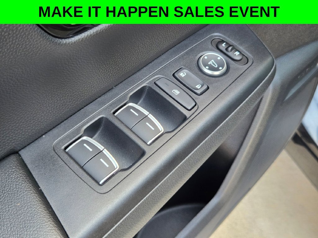 Used 2025 Honda CR-V EX-L image 12