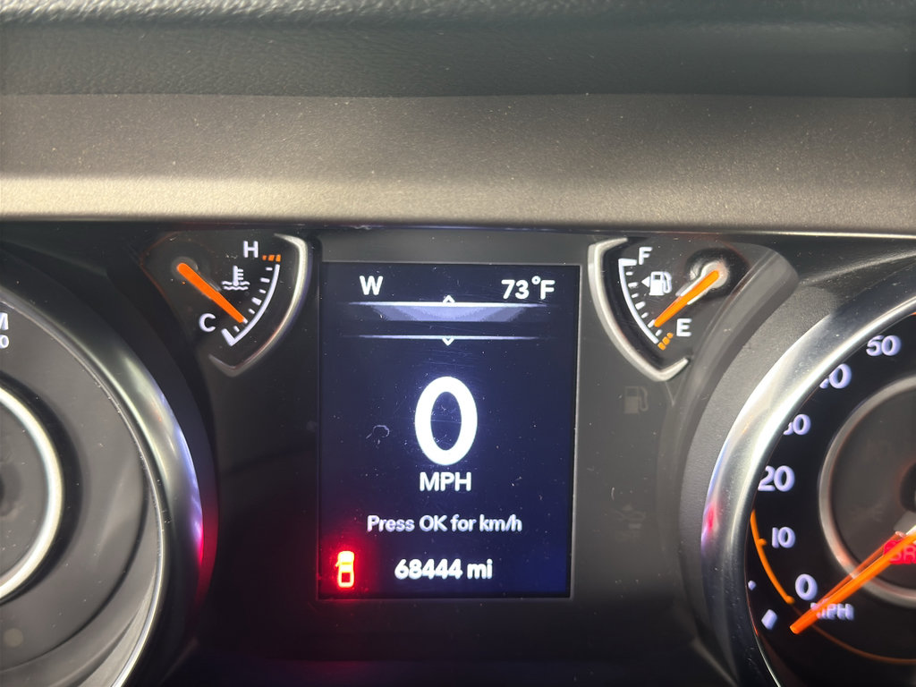Used 2020 Jeep Gladiator Sport image 24