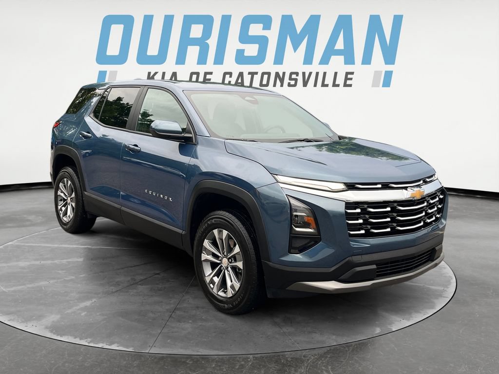 Used 2026 Chevrolet Equinox LT FWD image 1