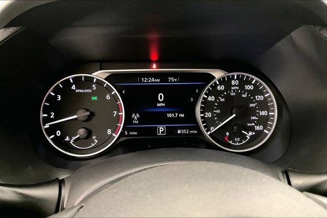 New 2025 Nissan Sentra SV w/ All-Weather Package image 24