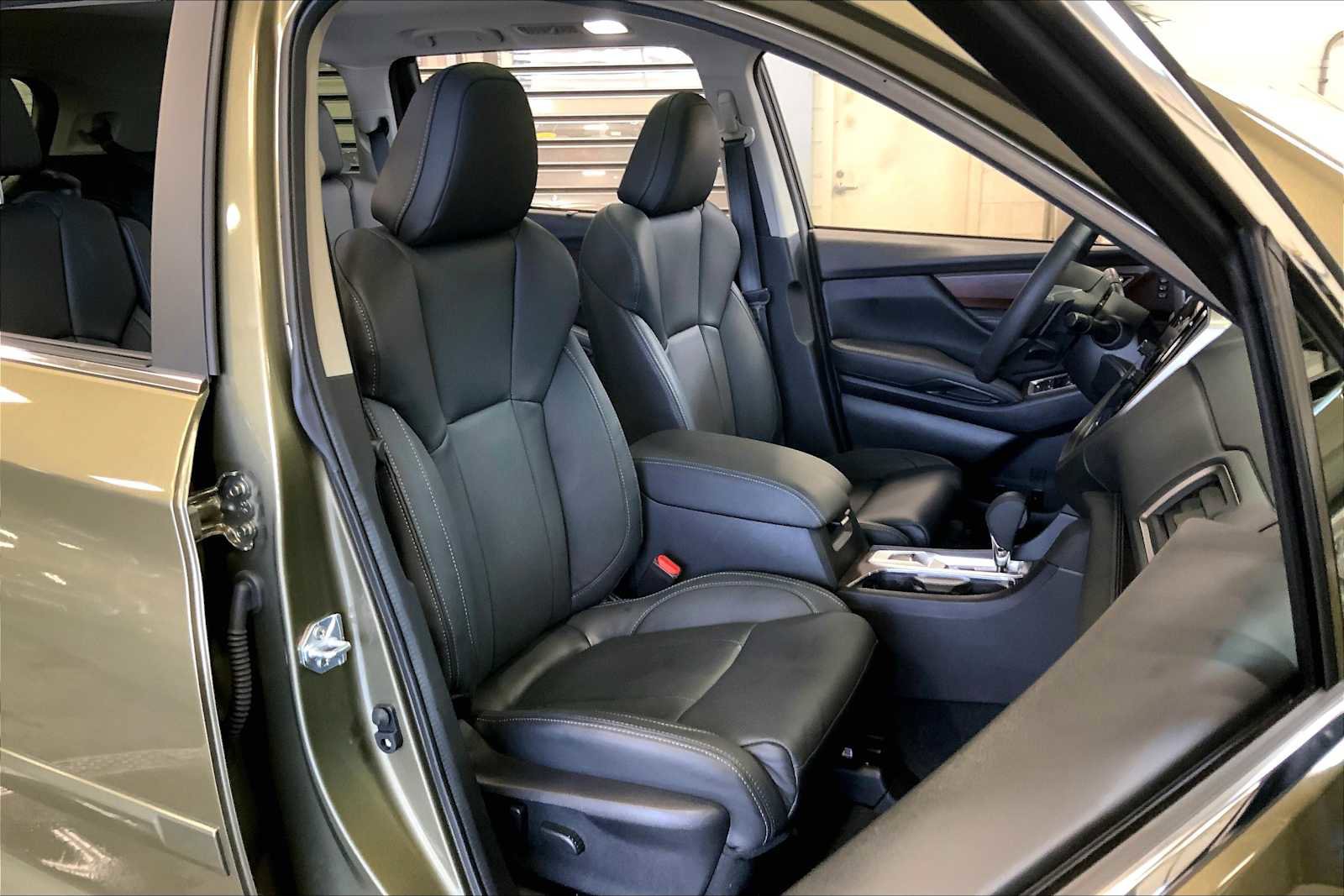 Certified 2025 Subaru Ascent Touring image 9