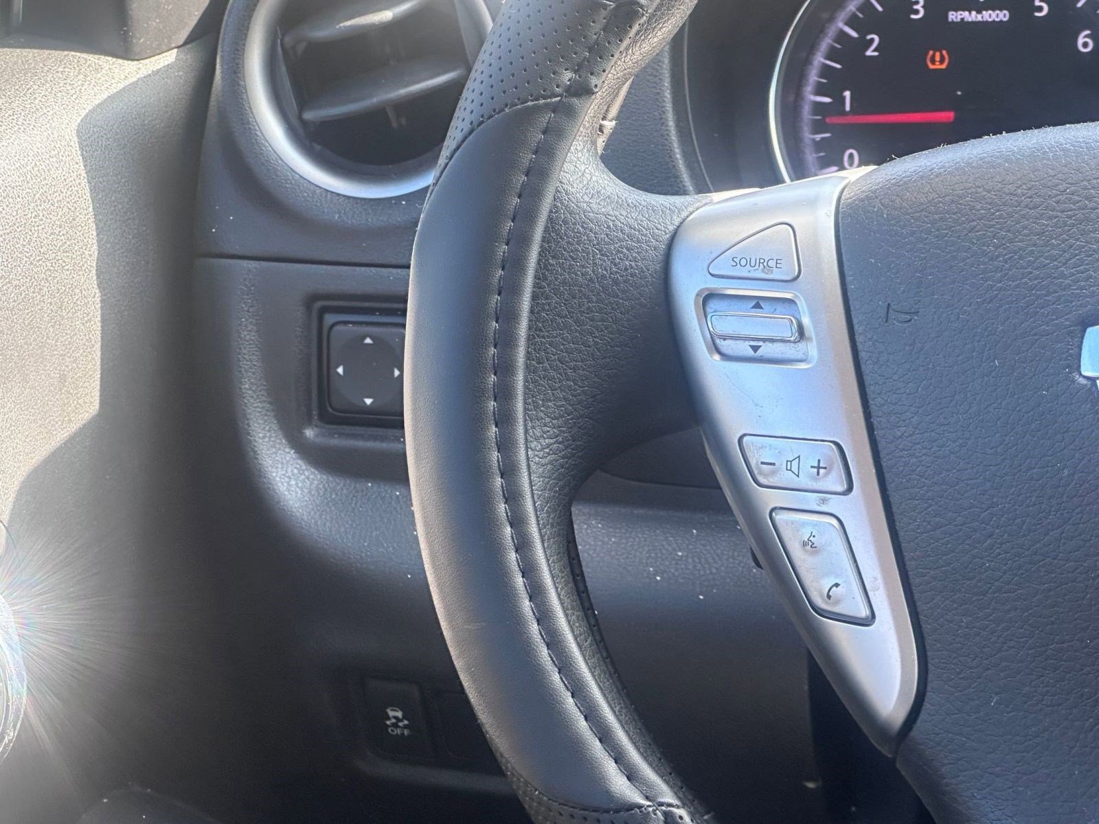 Used 2019 Nissan Versa SV image 15