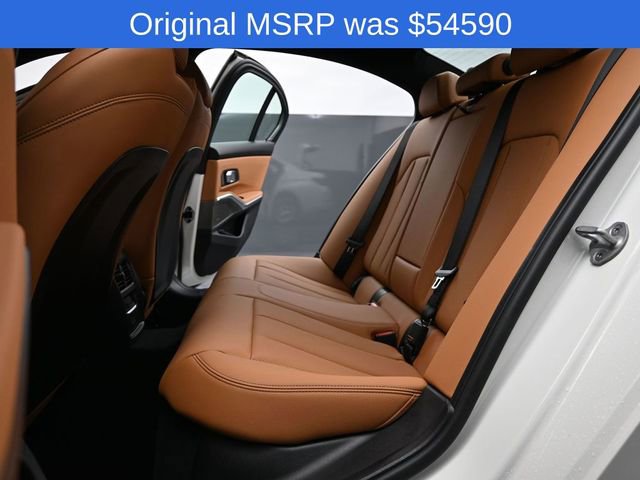 Used 2026 BMW 330i xDrive Sedan w/ Premium Package image 11