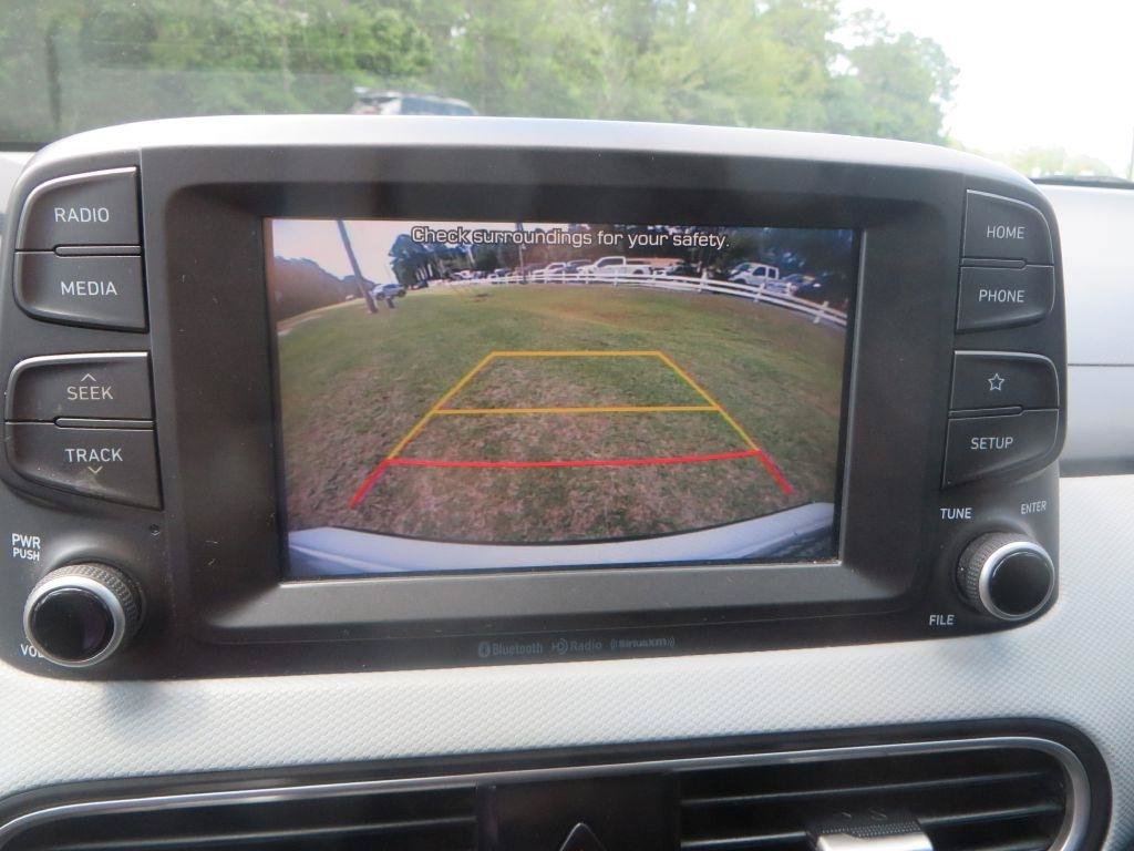 Used 2020 Hyundai Kona SEL FWD image 18