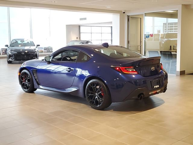 New 2025 Toyota GR86 Premium image 3