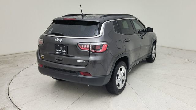 Used 2023 Jeep Compass Latitude AWD/4WD image 5