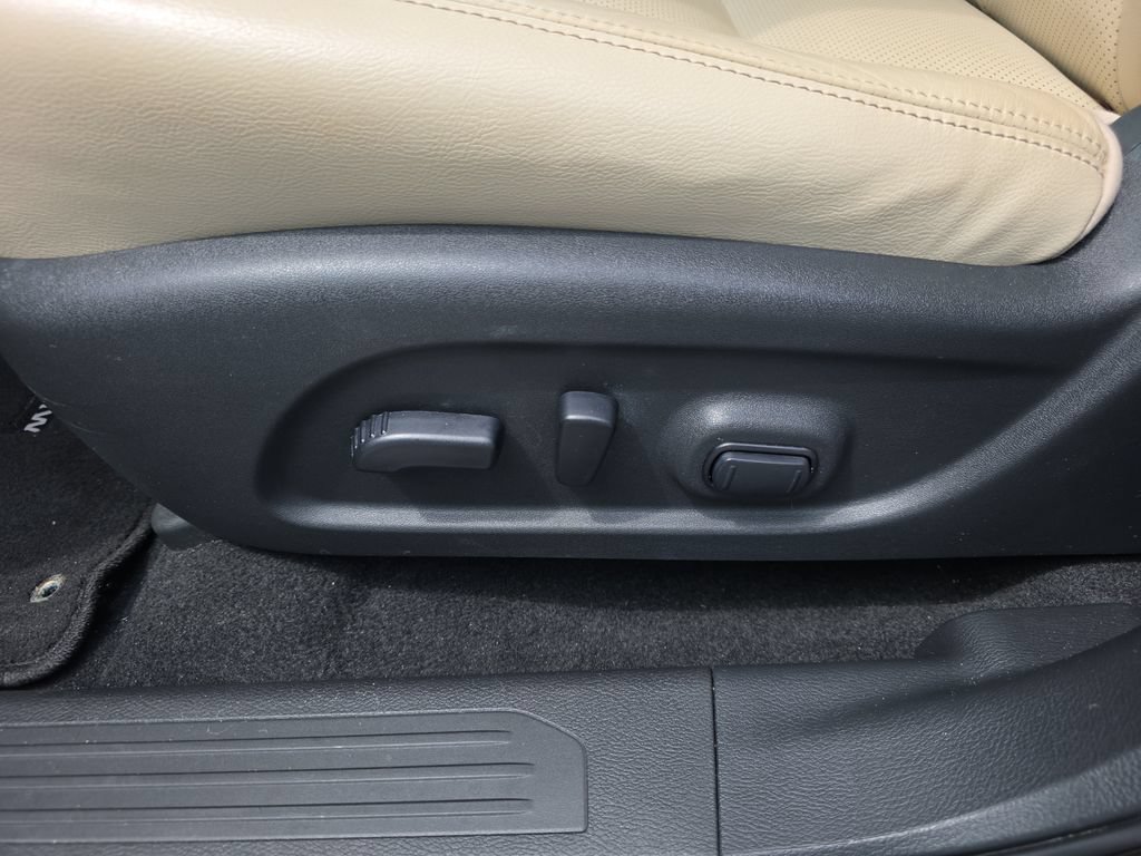Used 2021 Nissan Murano SL FWD image 12