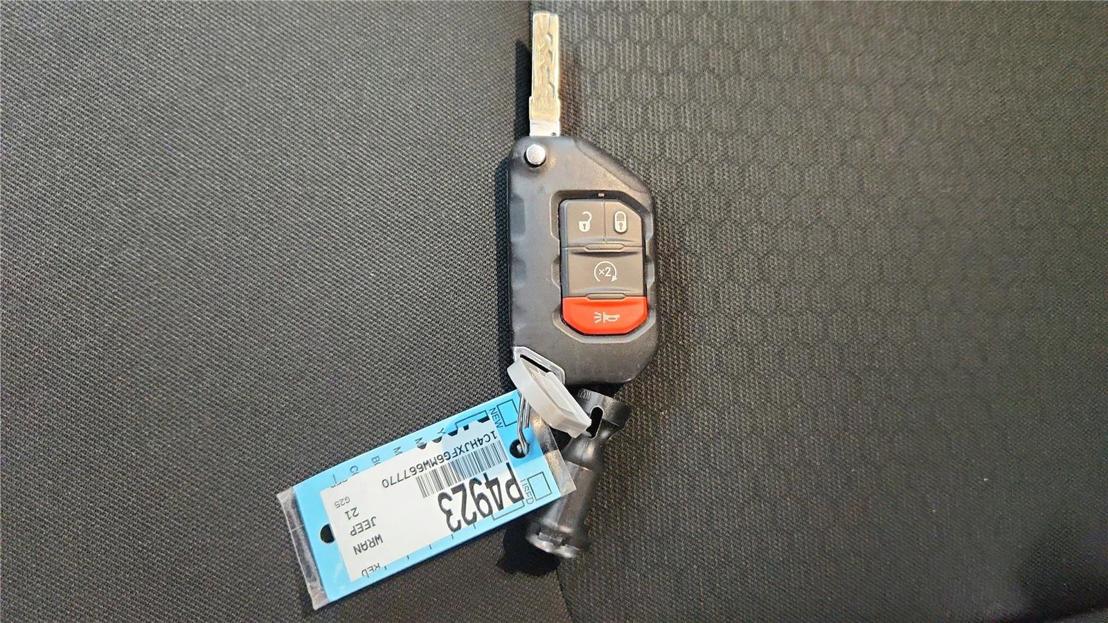 Used 2021 Jeep Wrangler Unlimited Rubicon image 40