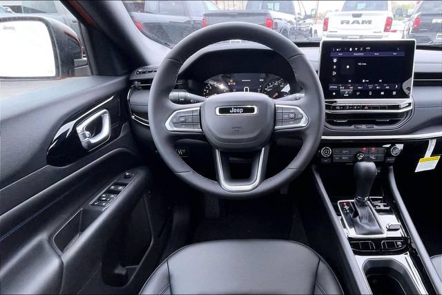 New 2026 Jeep Compass Latitude AWD/4WD image 16