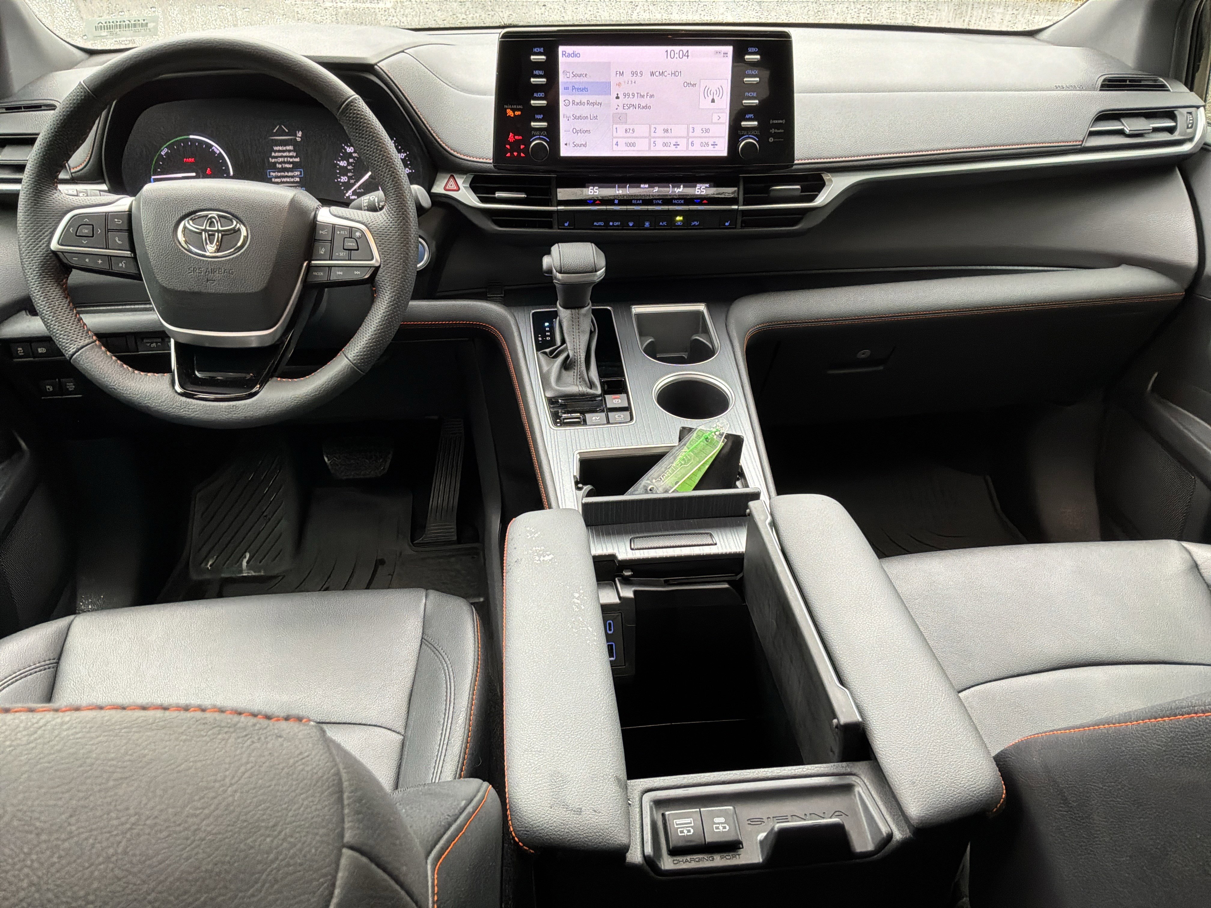 Used 2023 Toyota Sienna XSE FWD image 29