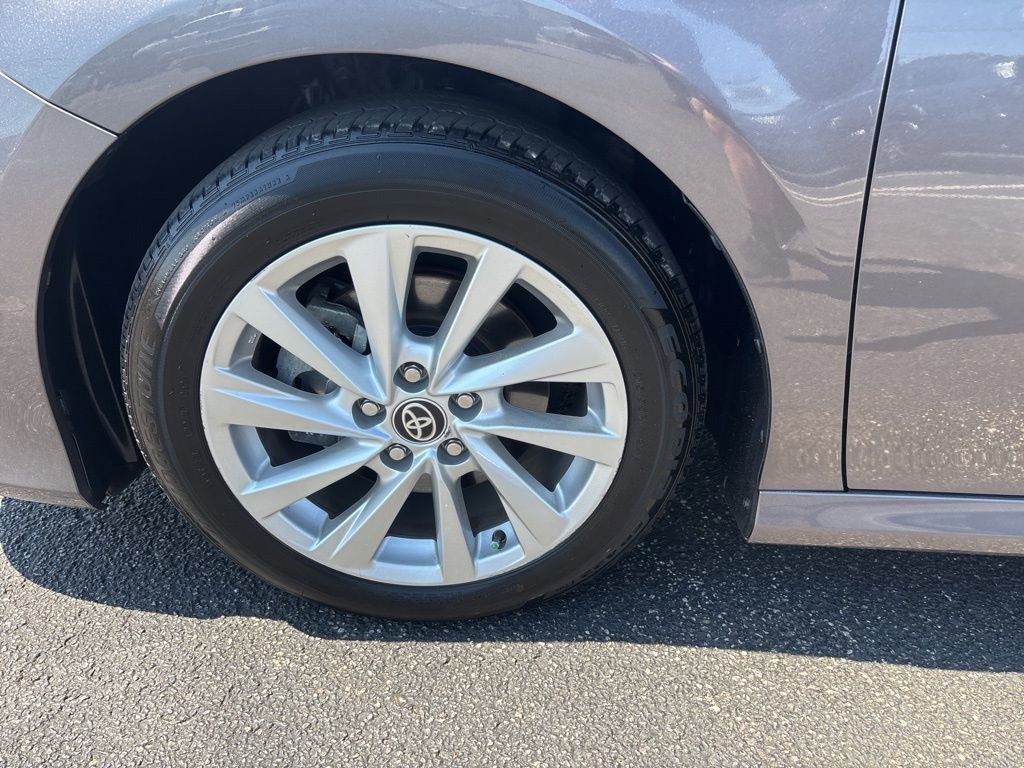 Used 2024 Toyota Camry LE image 12
