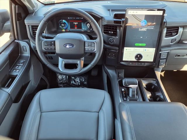 New 2025 Ford F150 Lightning Flash AWD/4WD image 6