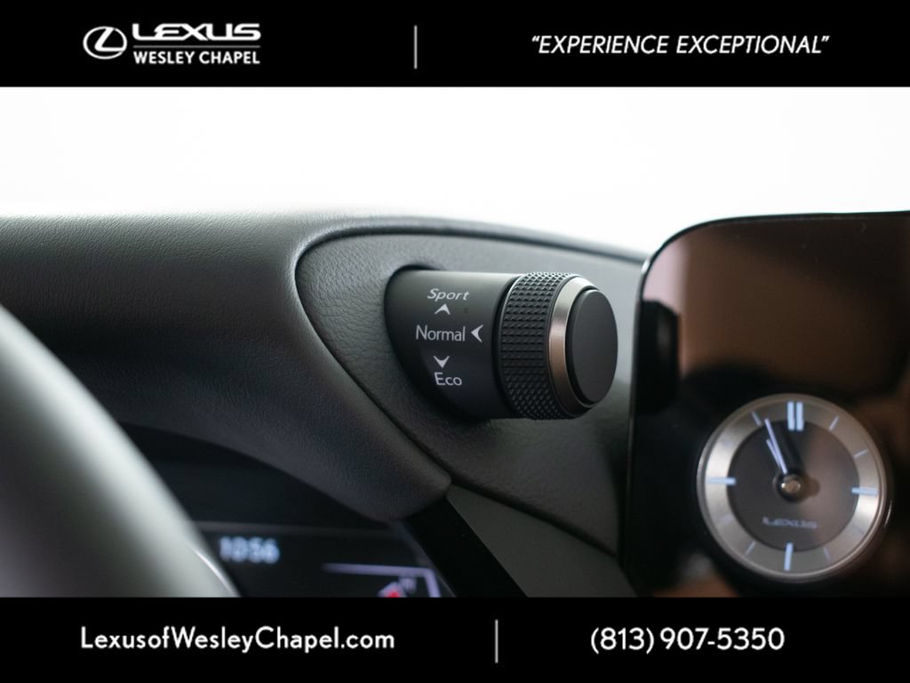 Used 2025 Lexus ES 350 w/ Premium Package FWD image 35