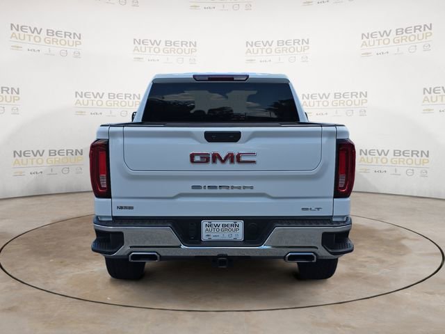 Used 2022 GMC Sierra 1500 SLT w/ SLT Convenience Package AWD/4WD image 4