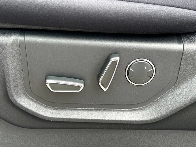Used 2016 Ford F150 XLT w/ Equipment Group 302A Luxury AWD/4WD image 60