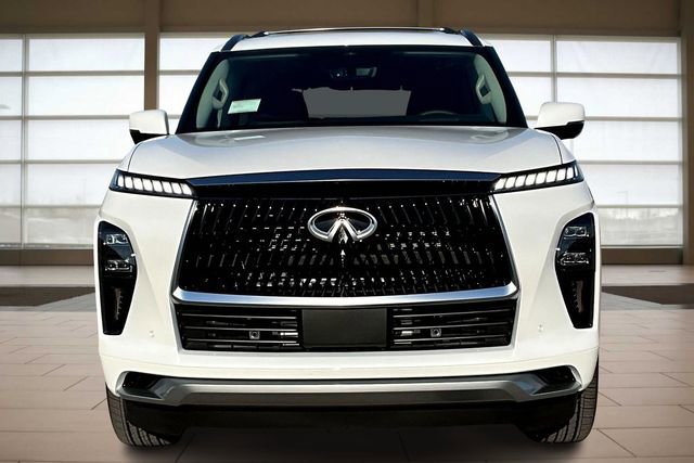 New 2026 INFINITI QX80 Luxe image 3
