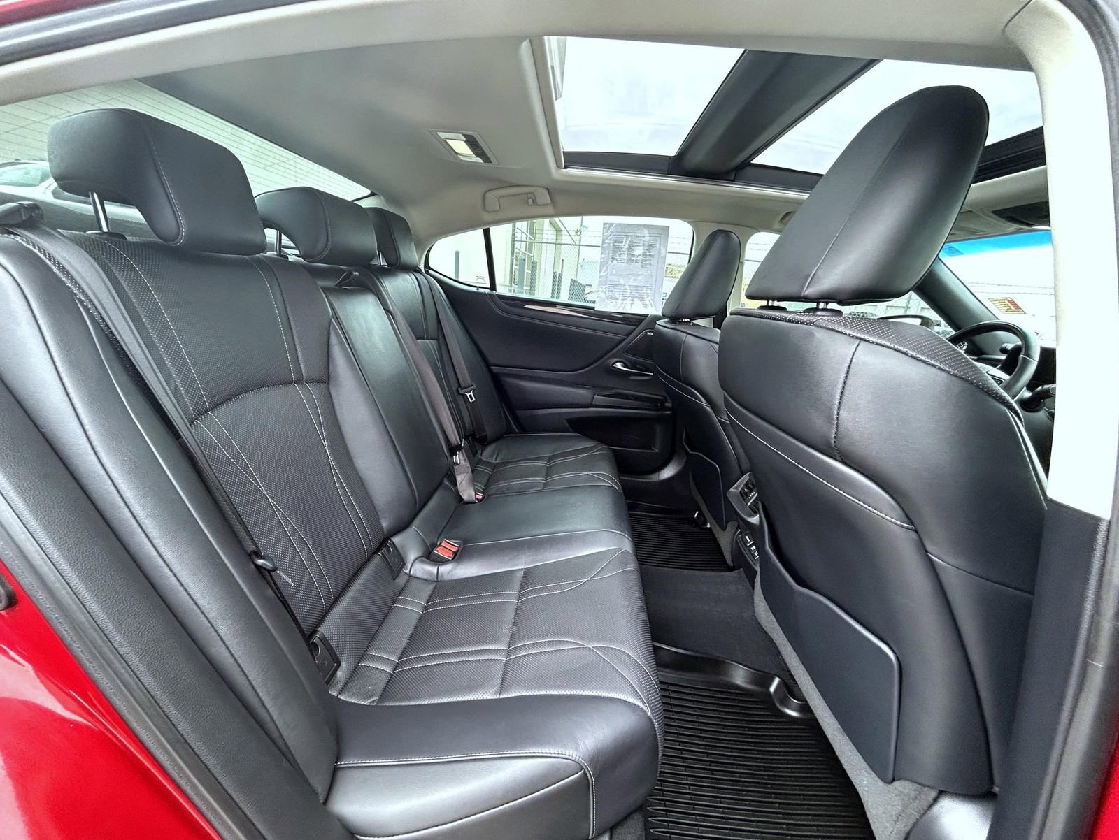 Used 2019 Lexus ES 350 FWD image 18