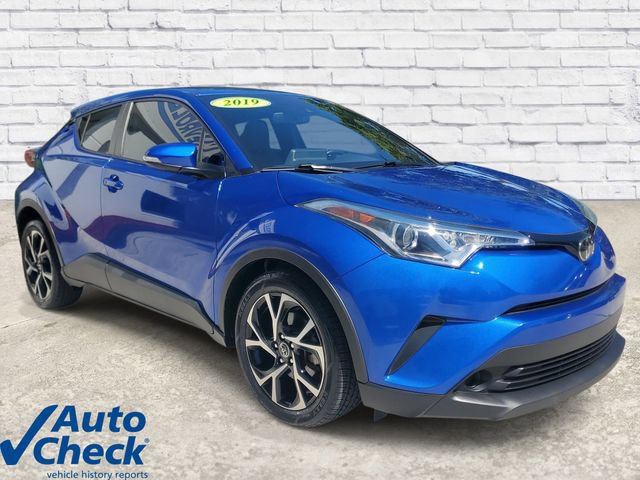 Used 2019 Toyota C-HR XLE FWD image 5