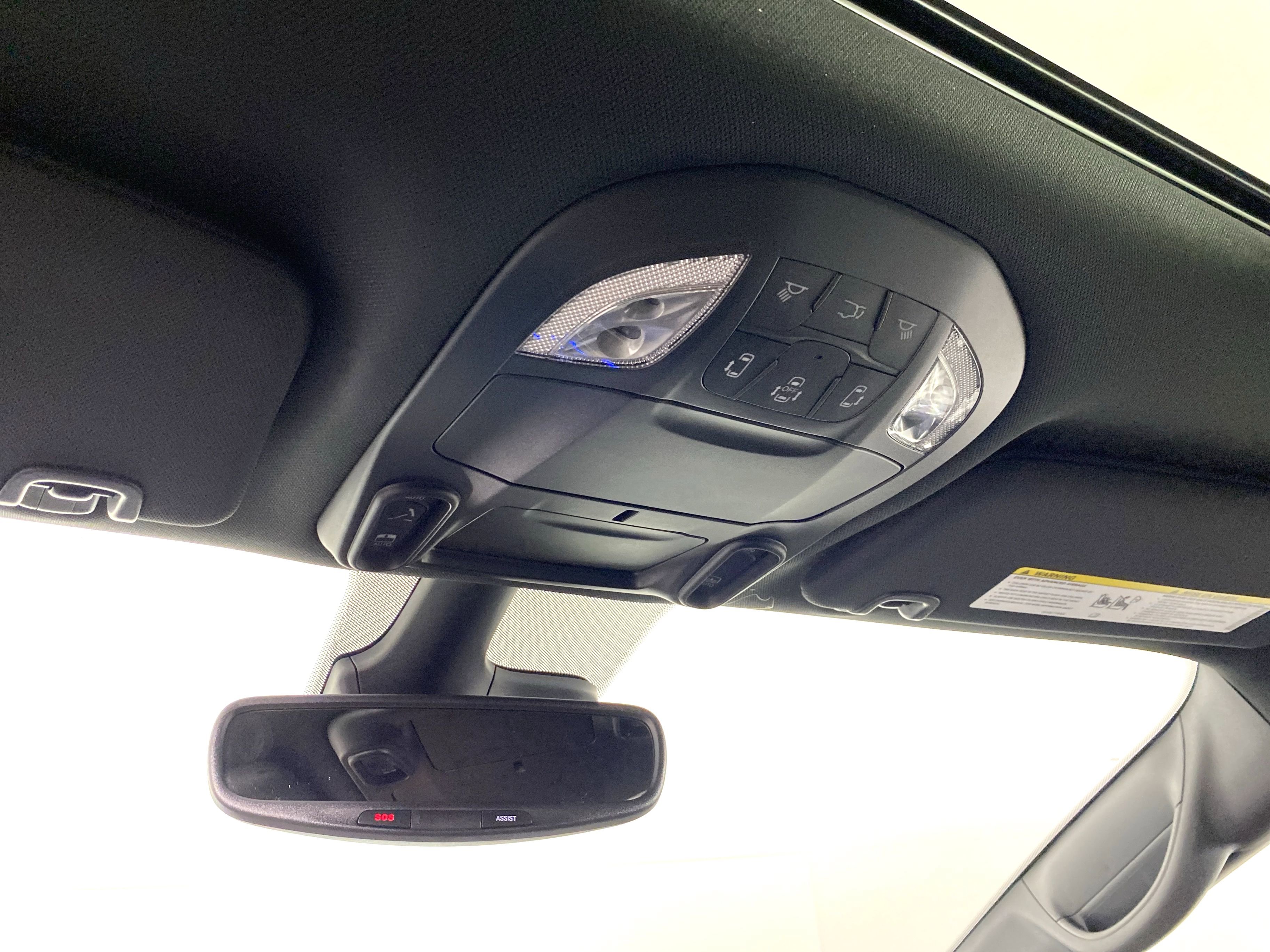 New 2026 Chrysler Pacifica Limited w/ S Appearance Package image 25