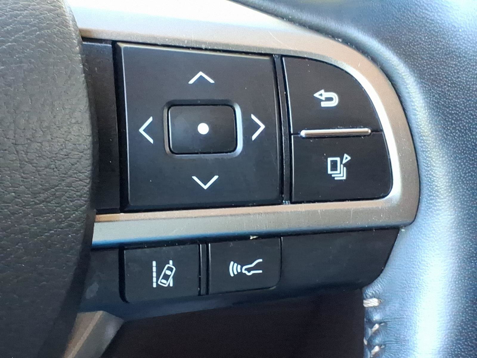 Certified 2021 Lexus GX 460 Premium w/ Premium Package AWD/4WD image 15