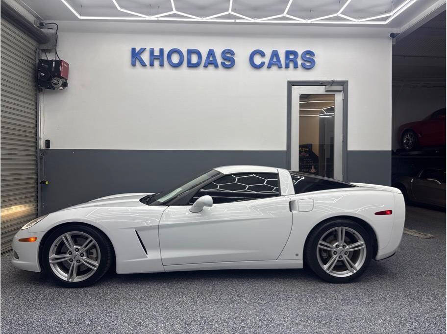 Used 2009 Chevrolet Corvette Coupe w/ Preferred Equipment Group RWD image 1
