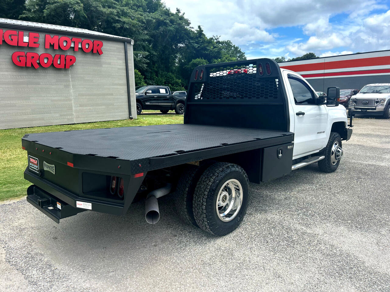Used 2018 Chevrolet Silverado 3500 W/T w/ WT Convenience Package image 8