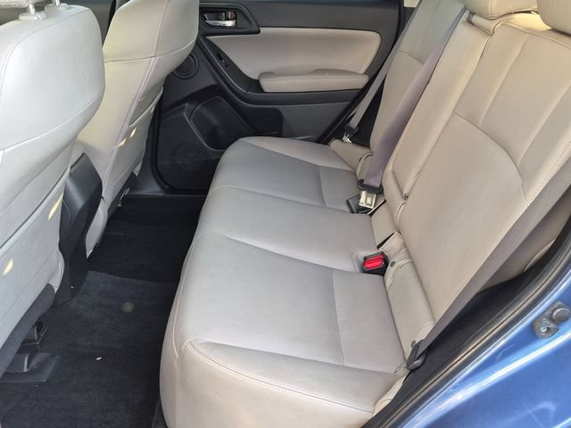 Used 2015 Subaru Forester 2.5i Limited AWD/4WD image 32