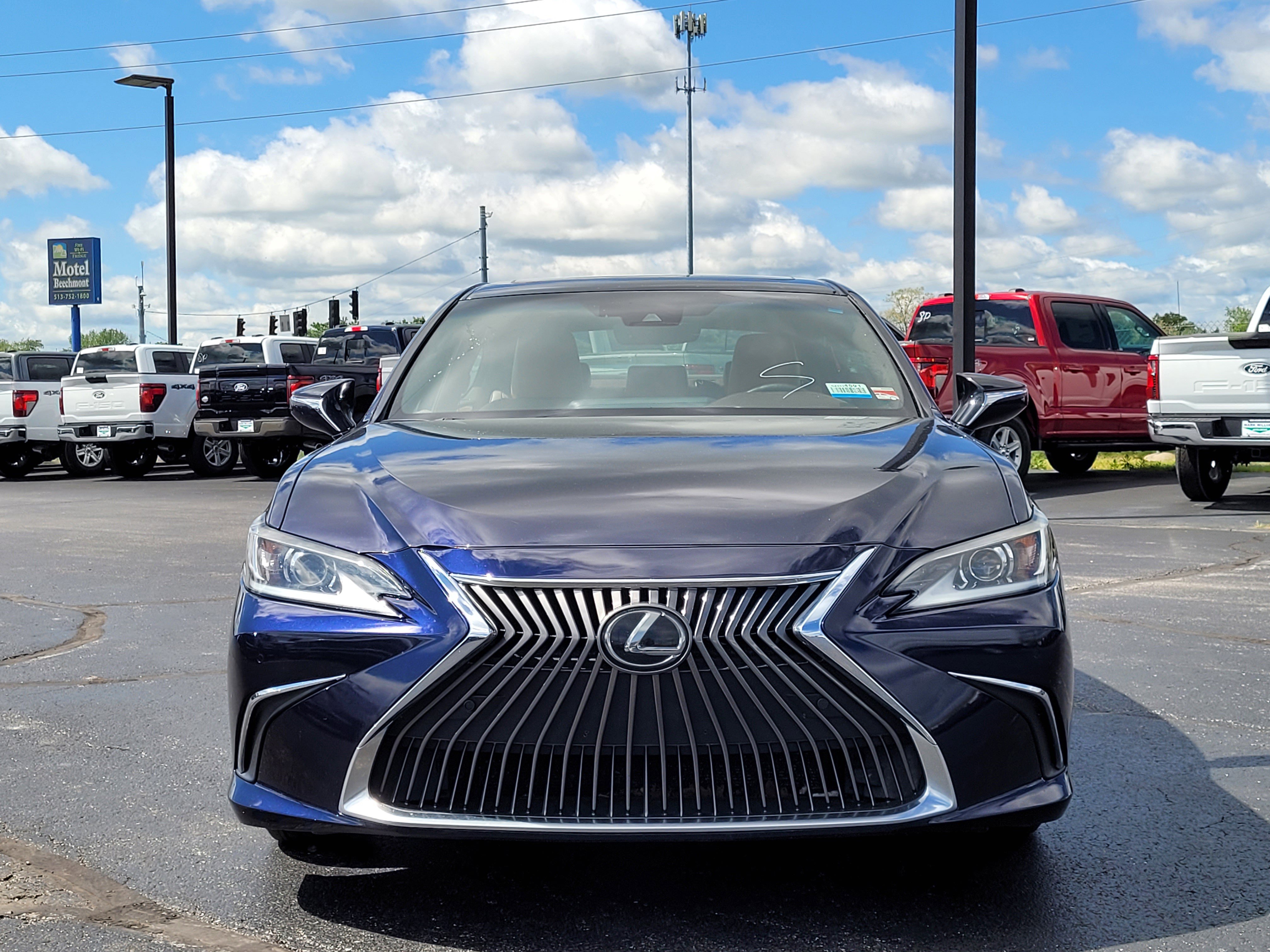Used 2020 Lexus ES 350 w/ Premium Package FWD image 9