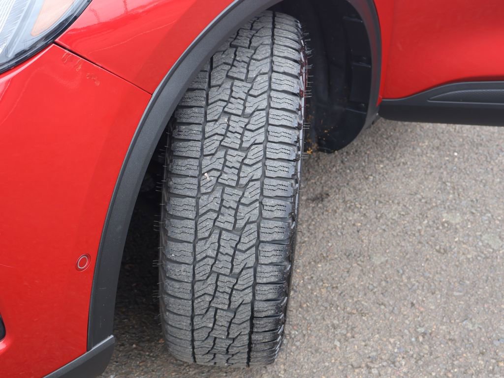 Used 2023 Ford Escape Platinum w/ Premium Technology Package image 35