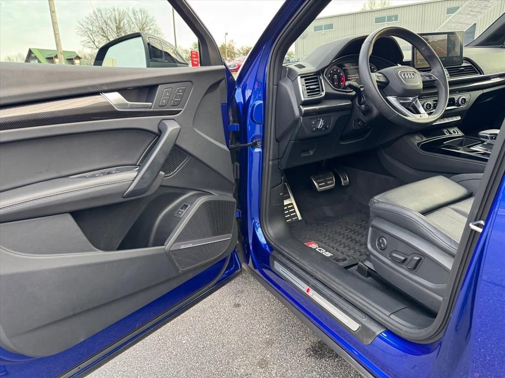 Used 2024 Audi SQ5 Premium Plus w/ S Sport Package image 14