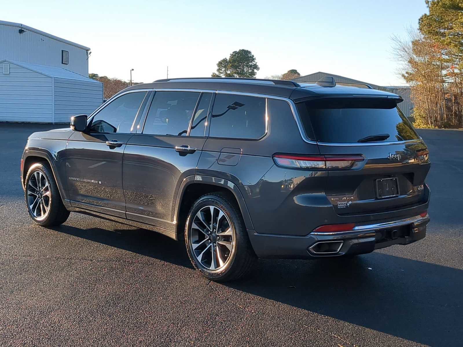 Used 2022 Jeep Grand Cherokee L Overland image 6