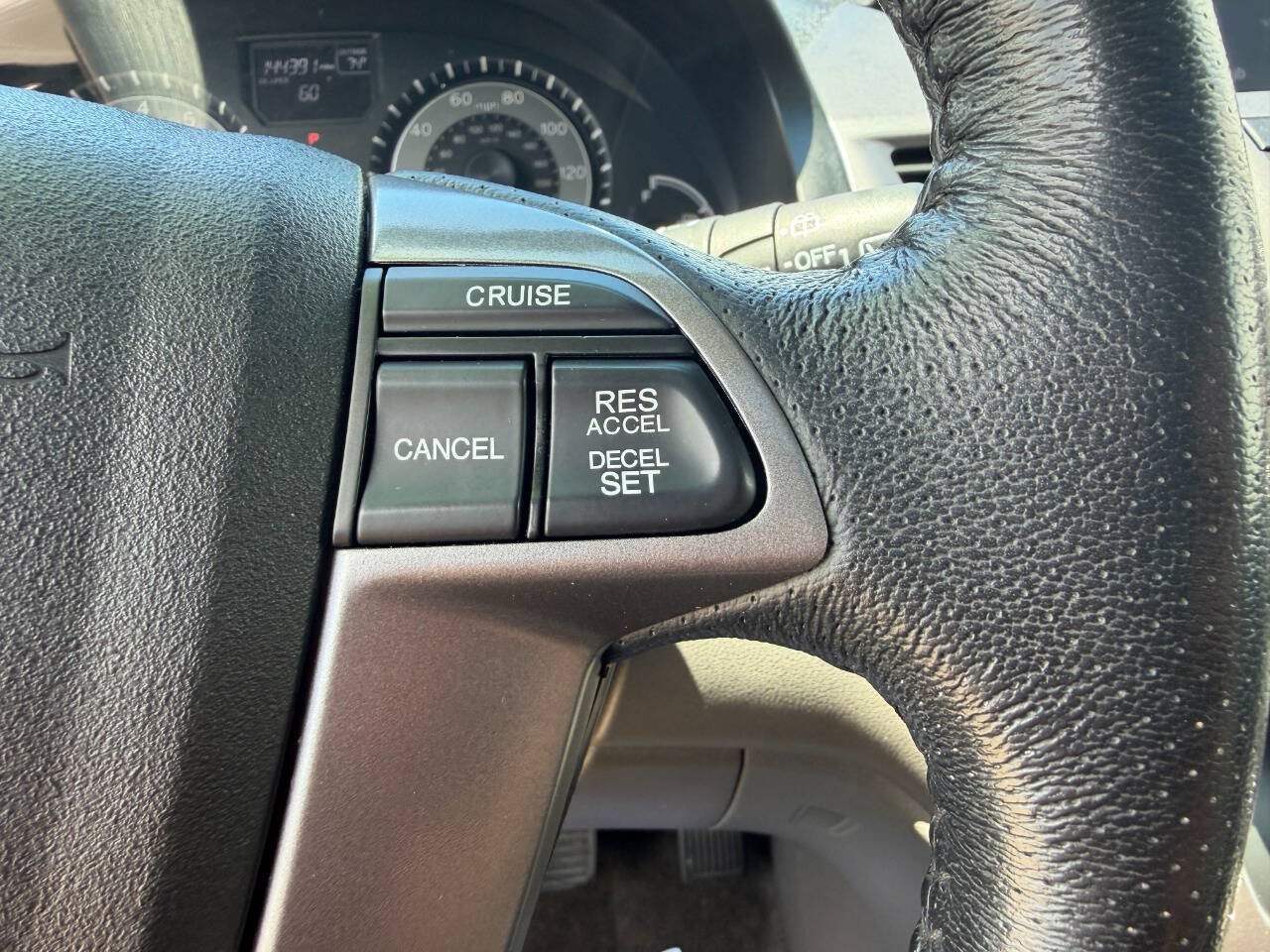 Used 2014 Honda Odyssey EX-L image 21