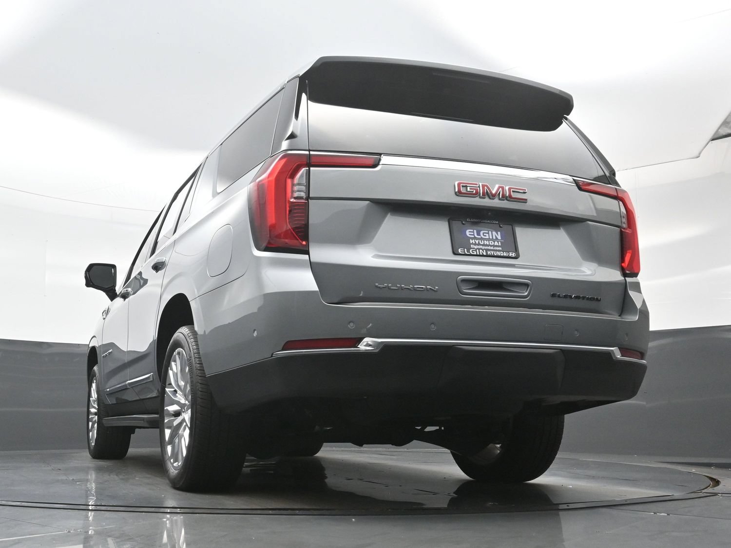 Used 2025 GMC Yukon Elevation w/ LPO, Floor Liner Package AWD/4WD image 31