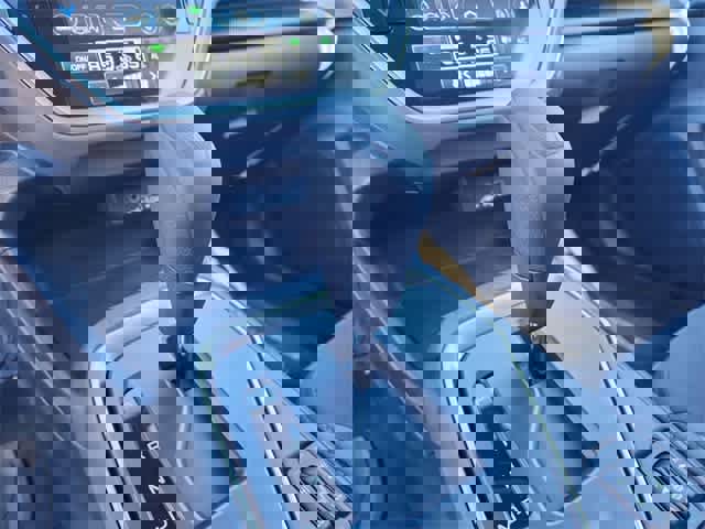 Certified 2025 Subaru Crosstrek 2.5i Premium image 28