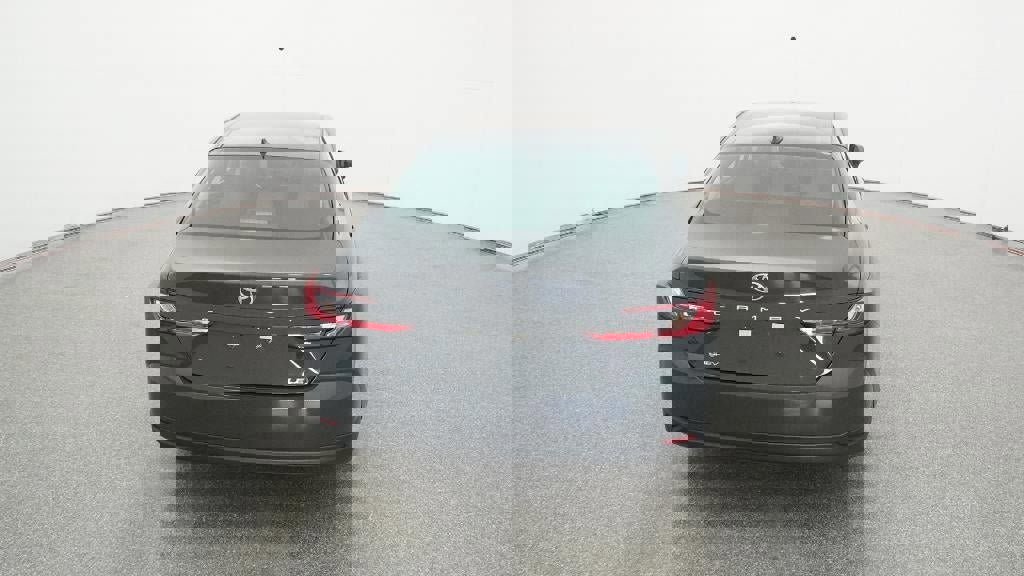 New 2026 Toyota Camry LE image 7