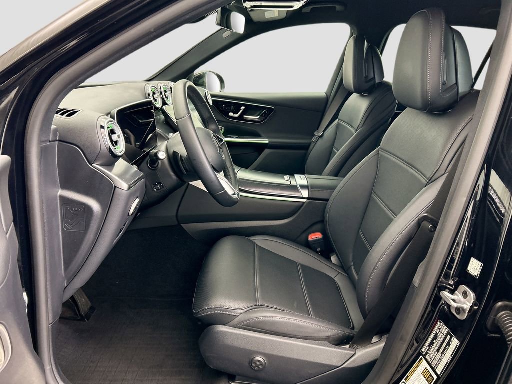 Certified 2025 Mercedes-Benz GLC 300 image 18