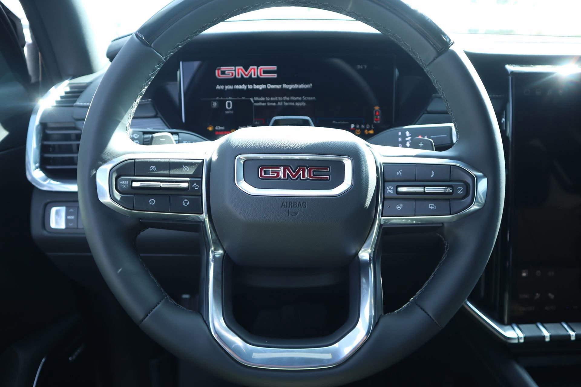 New 2026 GMC Acadia Elevation w/ Super Cruise Package image 2