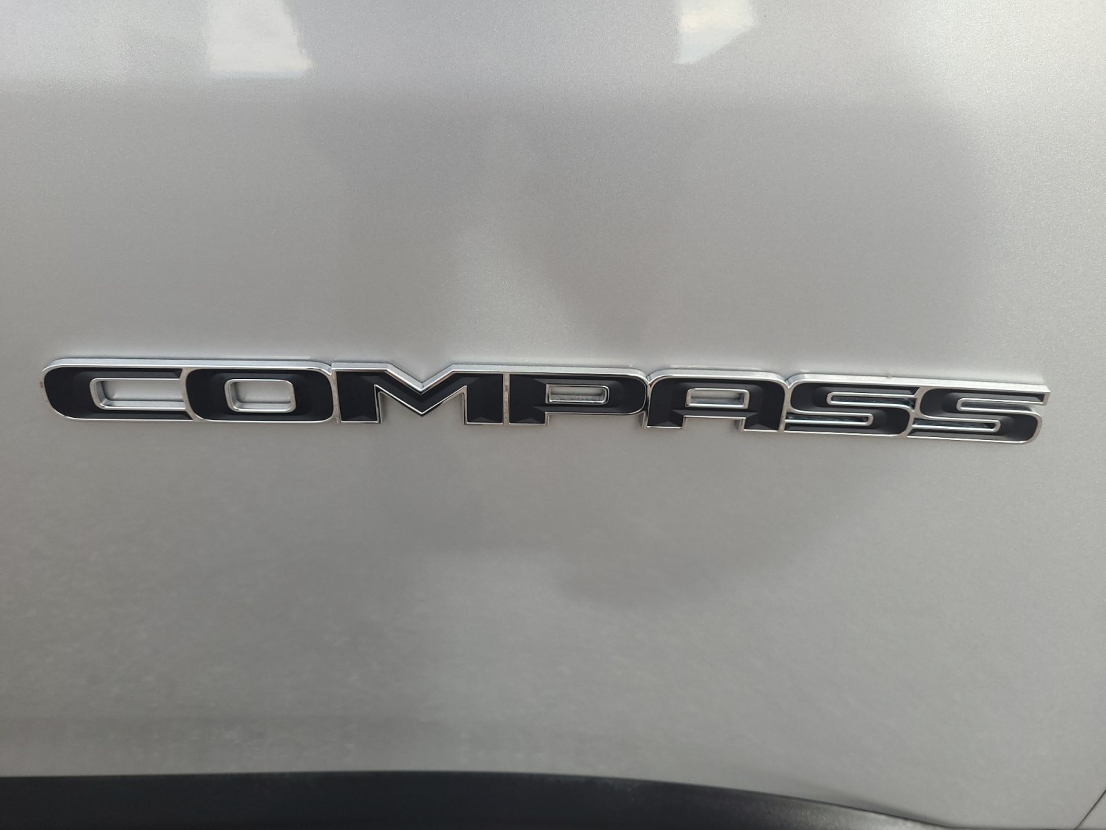 Used 2025 Jeep Compass Limited AWD/4WD image 26