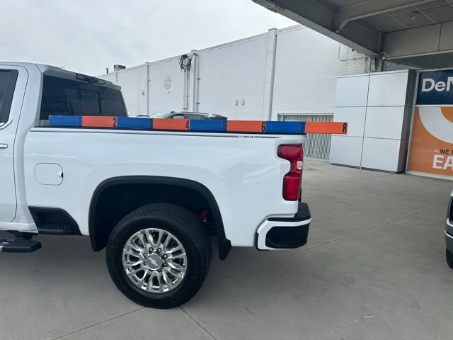 Used 2020 Chevrolet Silverado 2500 High Country w/ Z71 Off-Road Package AWD/4WD image 17