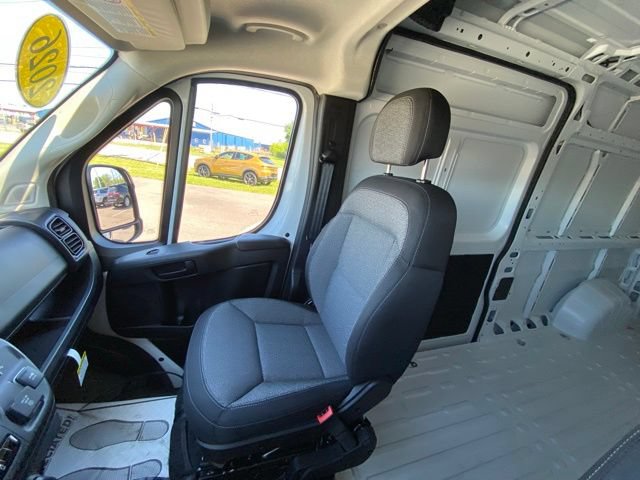 New 2026 RAM ProMaster 2500 w/ Convenience Group FWD image 14