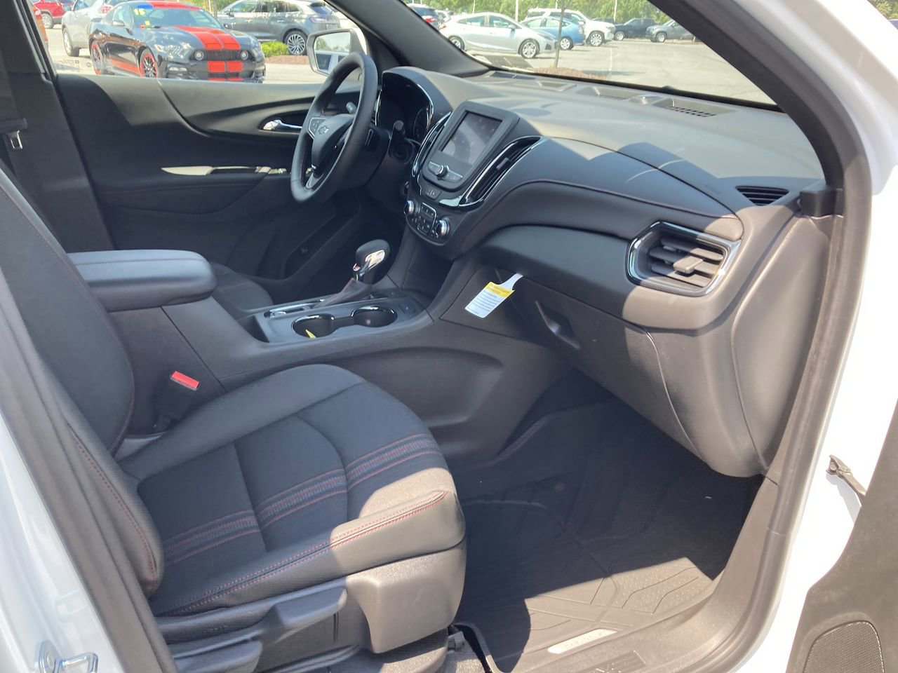 Used 2022 Chevrolet Equinox RS w/ LPO, Floor Liner Package AWD/4WD image 14