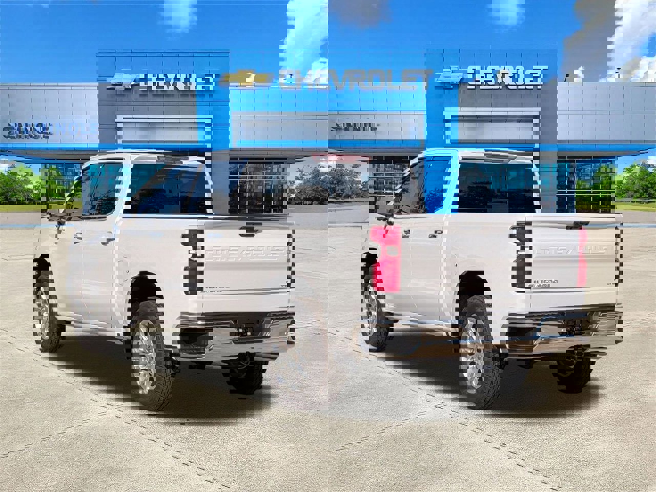 New 2026 Chevrolet Silverado 1500 LTZ w/ LTZ Premium Package image 3