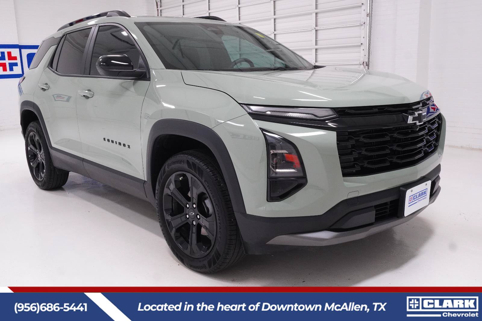 Used 2026 Chevrolet Equinox LT w/ Midnight Edition FWD image 3