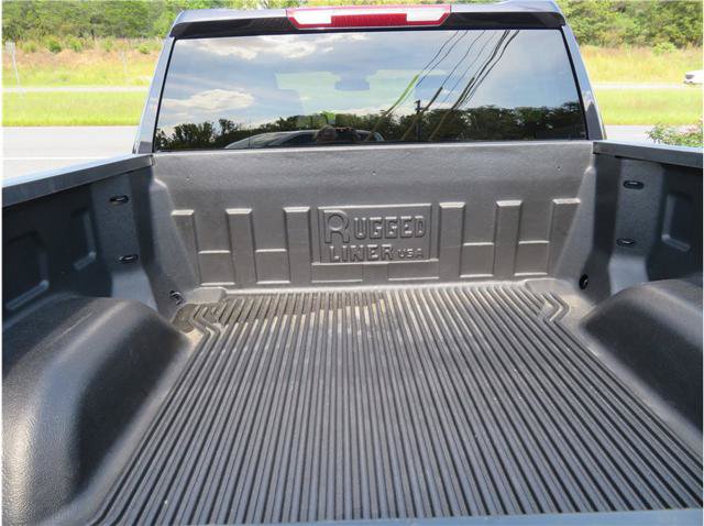 Used 2026 GMC Sierra 1500 SLT AWD/4WD image 3