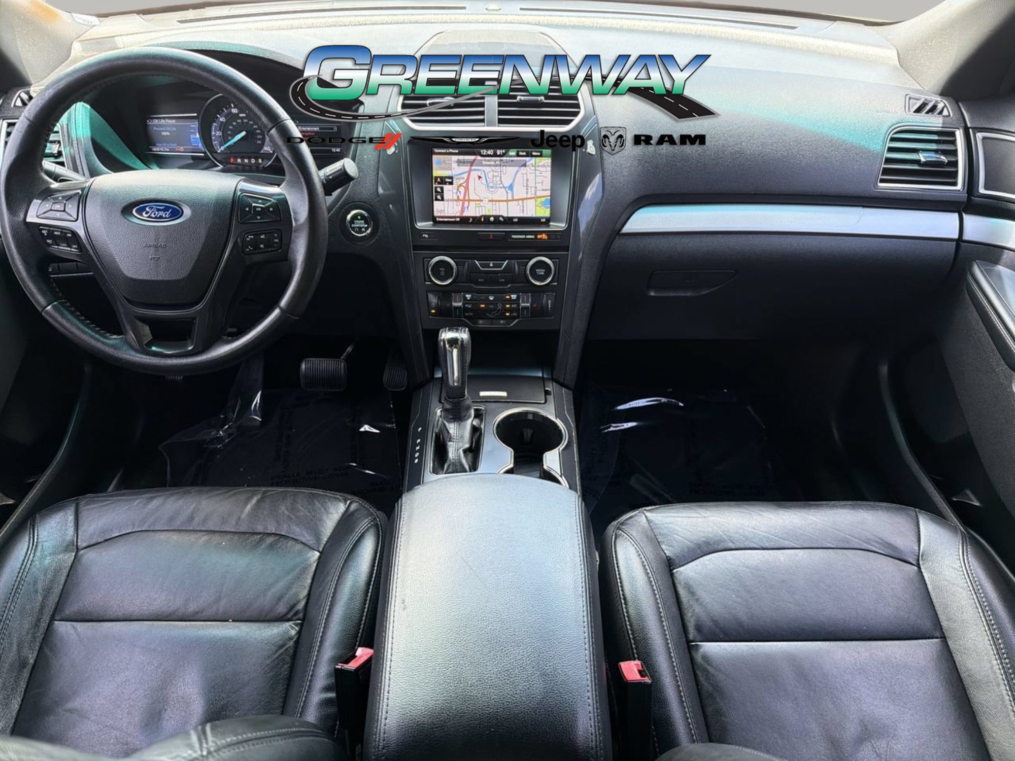 Used 2016 Ford Explorer XLT w/ Equipment Group 202A FWD image 10