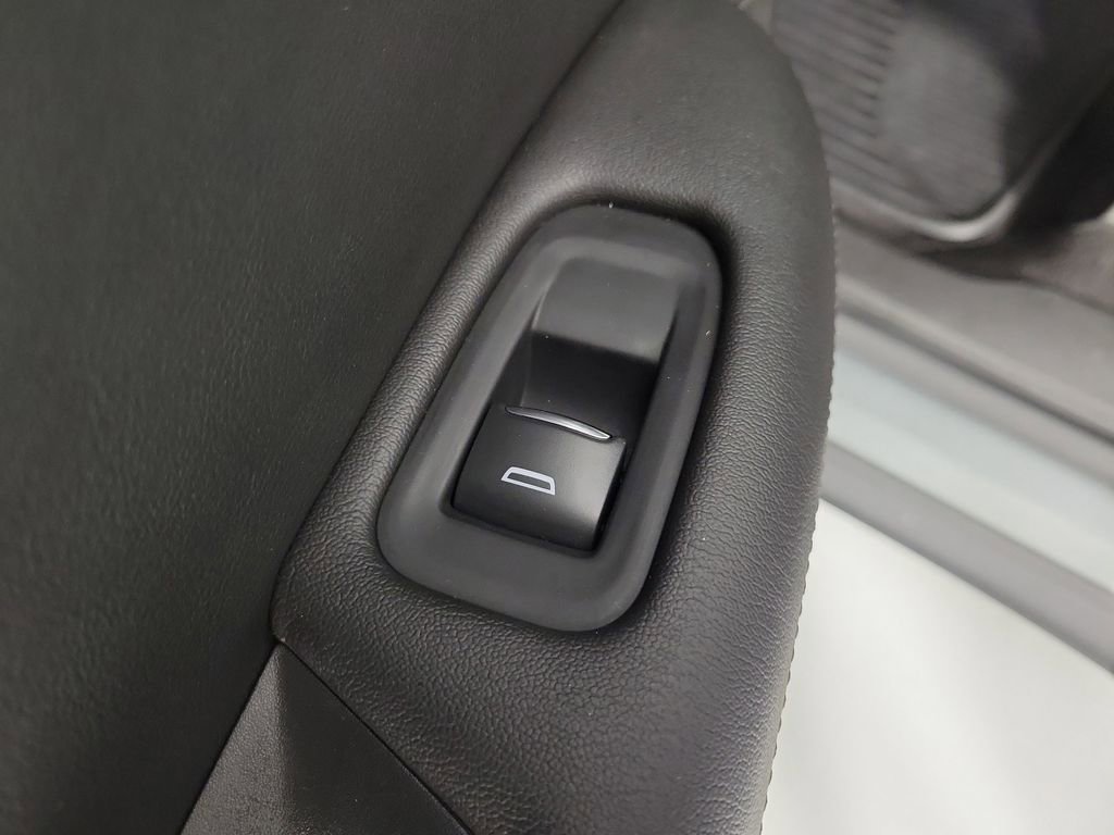 Certified 2023 Cadillac XT5 Luxury image 14