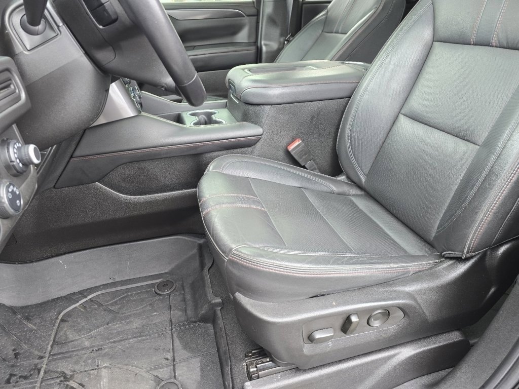 Used 2021 Chevrolet Suburban RST w/ Rear Media and Nav Package image 21